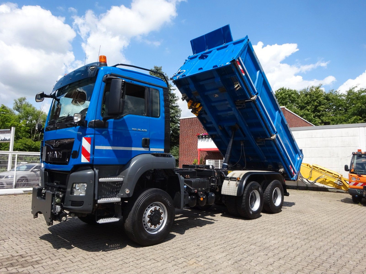 MAN 26.420 TGS MEILER 3Skipper + Bordmatik 6x6 - Camion benne, Camion grue: photos 2 MAN 26.420 TGS MEILER 3Skipper + Bordmatik 6x6 - Camion benne, Camion grue: photos 2