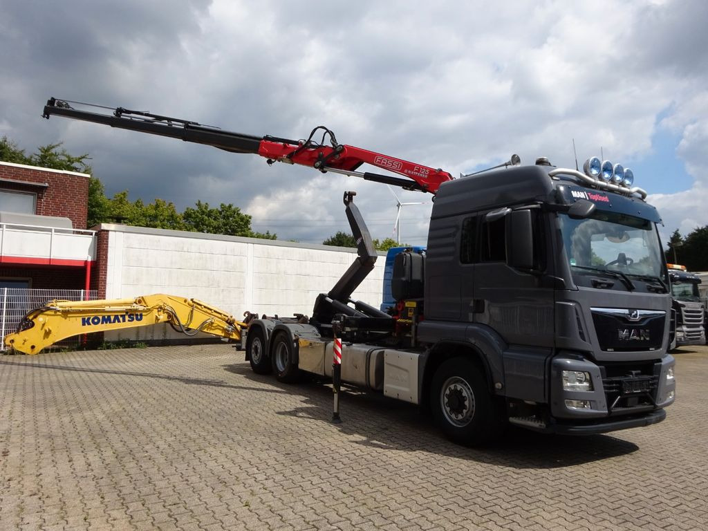 MAN 26.500 Abroller + Fassi F125A Kran 6x2-4 Allrad MAN 26.500 Abroller + Fassi F125A Kran 6x2-4 Allrad - Camion ampliroll, Camion grue: photos 3 MAN 26.500 Abroller + Fassi F125A Kran 6x2-4 Allrad MAN 26.500 Abroller + Fassi F125A Kran 6x2-4 Allrad - Camion ampliroll, Camion grue: photos 3