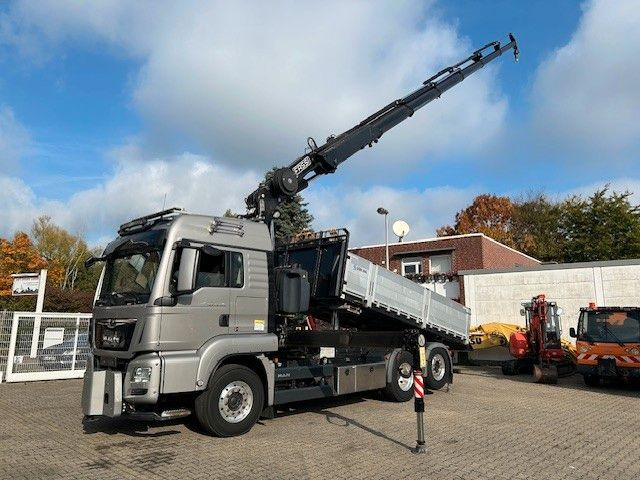 MAN 28.500 TGS 3Skipper + Fassi 395 Kran+Greifer 6x2 - Camion grue: photos 3 MAN 28.500 TGS 3Skipper + Fassi 395 Kran+Greifer 6x2 - Camion grue: photos 3