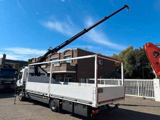 Mercedes-Benz 1221 Pritsche + HIAB XS077 ES 3 - 4x2 weiß - Camion plateau, Camion grue: photos 3 Mercedes-Benz 1221 Pritsche + HIAB XS077 ES 3 - 4x2 weiß - Camion plateau, Camion grue: photos 3