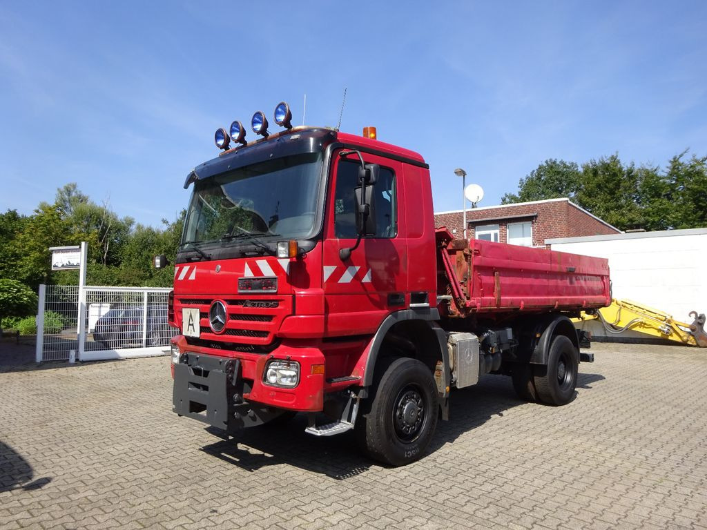 Mercedes-Benz 1832 Actros MEILLER 3Skipper4x4 mit Schneeplatte Mercedes-Benz 1832 Actros MEILLER 3Skipper4x4 mit Schneeplatte - Camion benne: photos 1 Mercedes-Benz 1832 Actros MEILLER 3Skipper4x4 mit Schneeplatte Mercedes-Benz 1832 Actros MEILLER 3Skipper4x4 mit Schneeplatte - Camion benne: photos 1