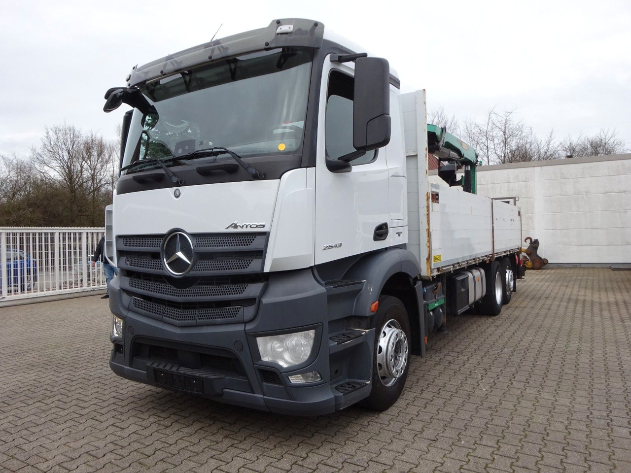 Camion grue, Camion plateau Mercedes-Benz 2543 Antos Baustoff +PK 26001  bis 20 m Auslage Mercedes-Benz 2543 Antos Baustoff +PK 26001  bis 20 m Auslage: photos 8