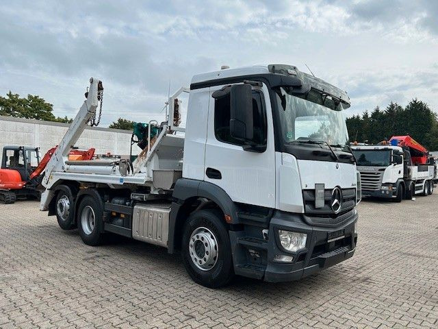 Mercedes-Benz 2543 Antos MEILLER Absetzer + Lift-Lenkachse - Camion benne: photos 1 Mercedes-Benz 2543 Antos MEILLER Absetzer + Lift-Lenkachse - Camion benne: photos 1