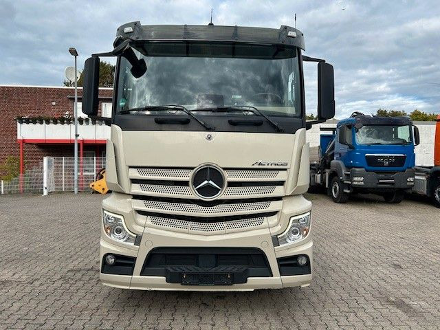 Mercedes-Benz 1848 Actros SZM mit Kipperpumpe 4x im Bestand - Tracteur routier: photos 5 Mercedes-Benz 1848 Actros SZM mit Kipperpumpe 4x im Bestand - Tracteur routier: photos 5