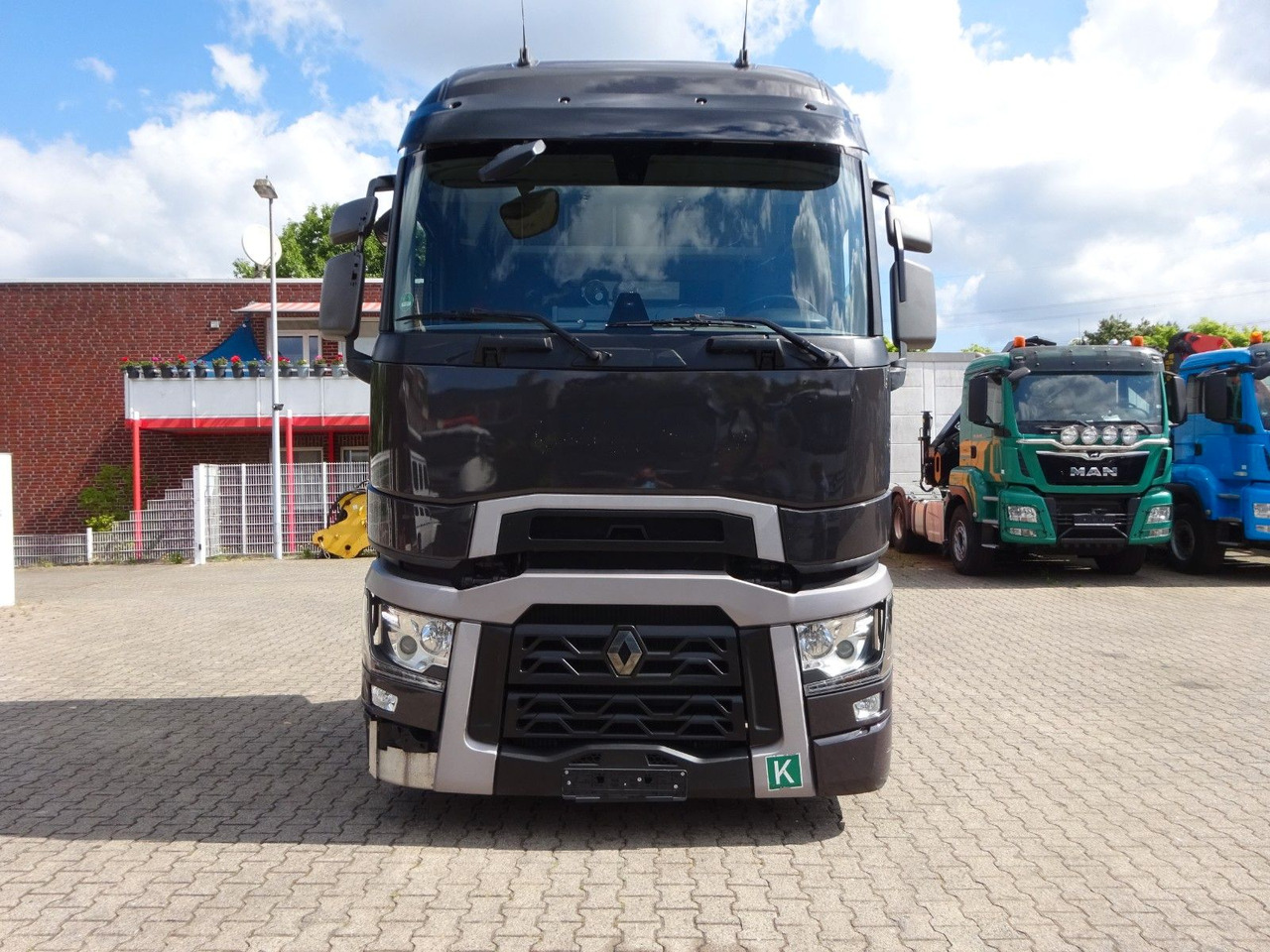 Renault T 520 Komfort SZM 4x2 - Tracteur routier: photos 5 Renault T 520 Komfort SZM 4x2 - Tracteur routier: photos 5
