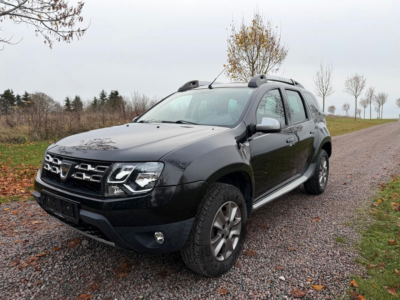 Dacia Duster I Laureate 1.5 DCI *nur 55 000km! - Transport de personnes: photos 1 Dacia Duster I Laureate 1.5 DCI *nur 55 000km! - Transport de personnes: photos 1