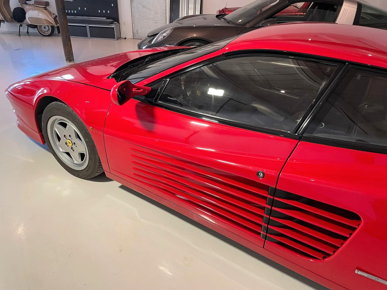 Ferrari Testarossa - Voiture: photos 2 Ferrari Testarossa - Voiture: photos 2