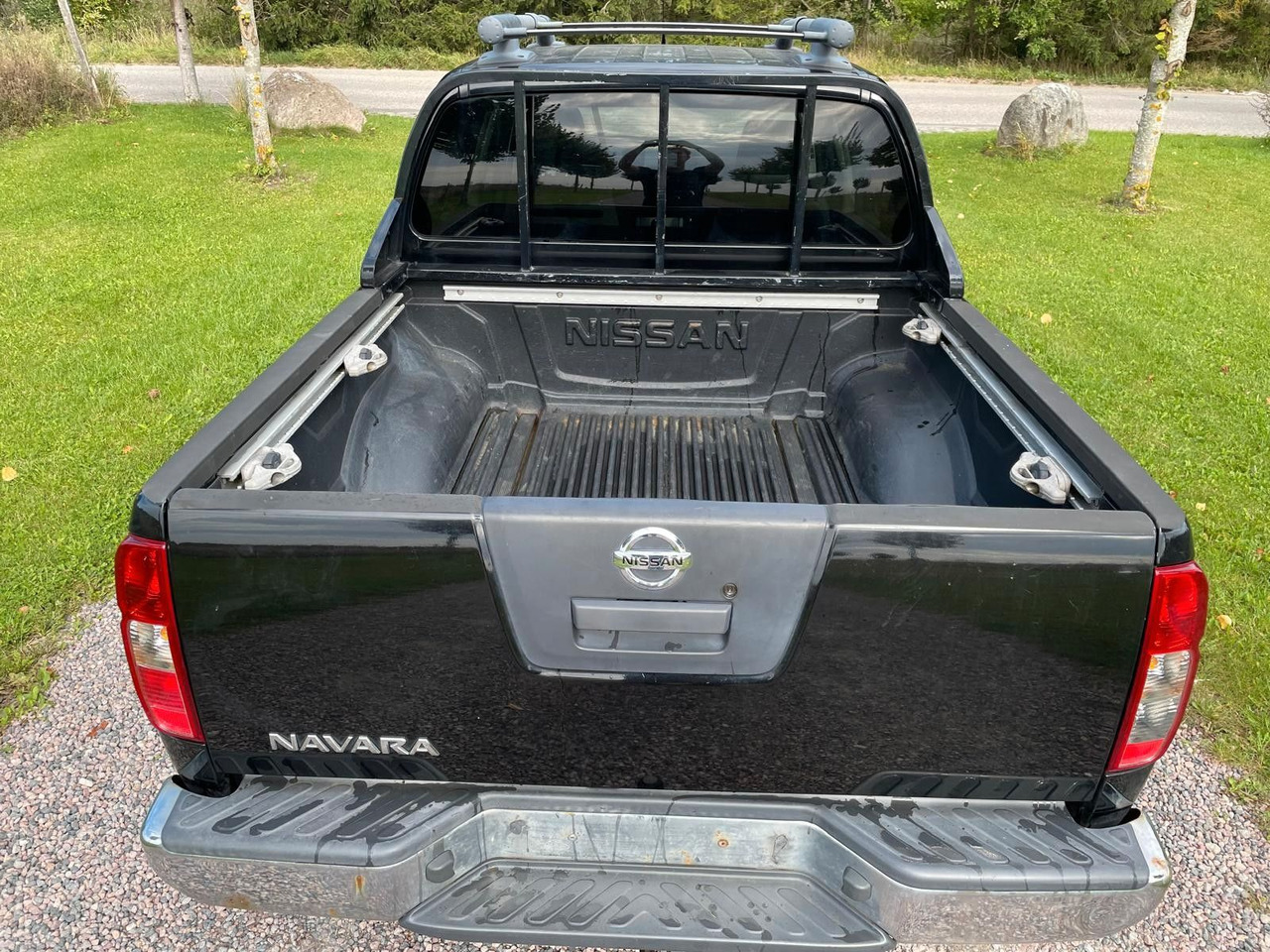 Nissan Navara Pickup Double Cab LE V6 4x4 LB - SUV: photos 5 Nissan Navara Pickup Double Cab LE V6 4x4 LB - SUV: photos 5