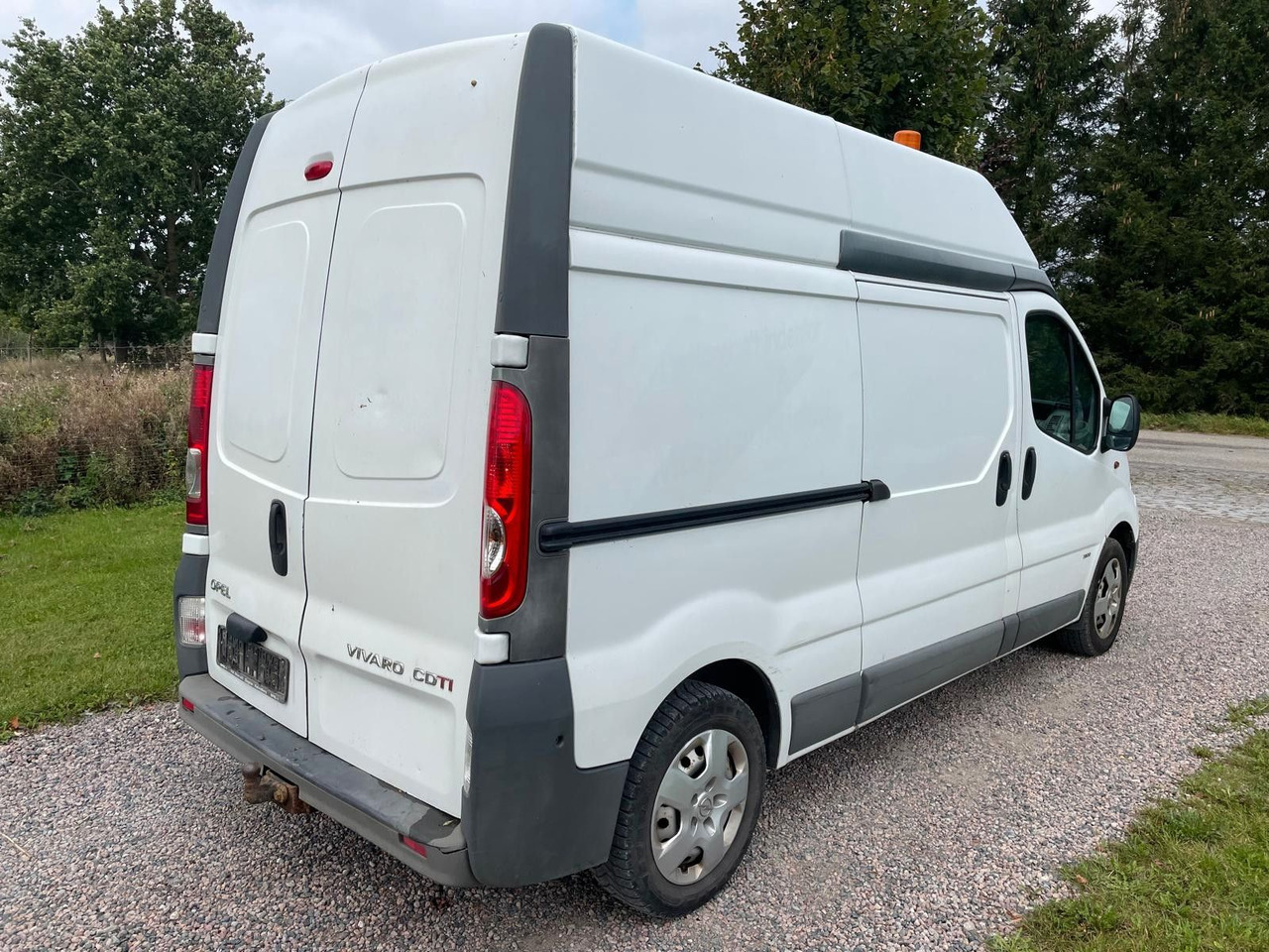 Opel Vivaro 2.0 CDTI L2H2 - Fourgonnette: photos 5 Opel Vivaro 2.0 CDTI L2H2 - Fourgonnette: photos 5