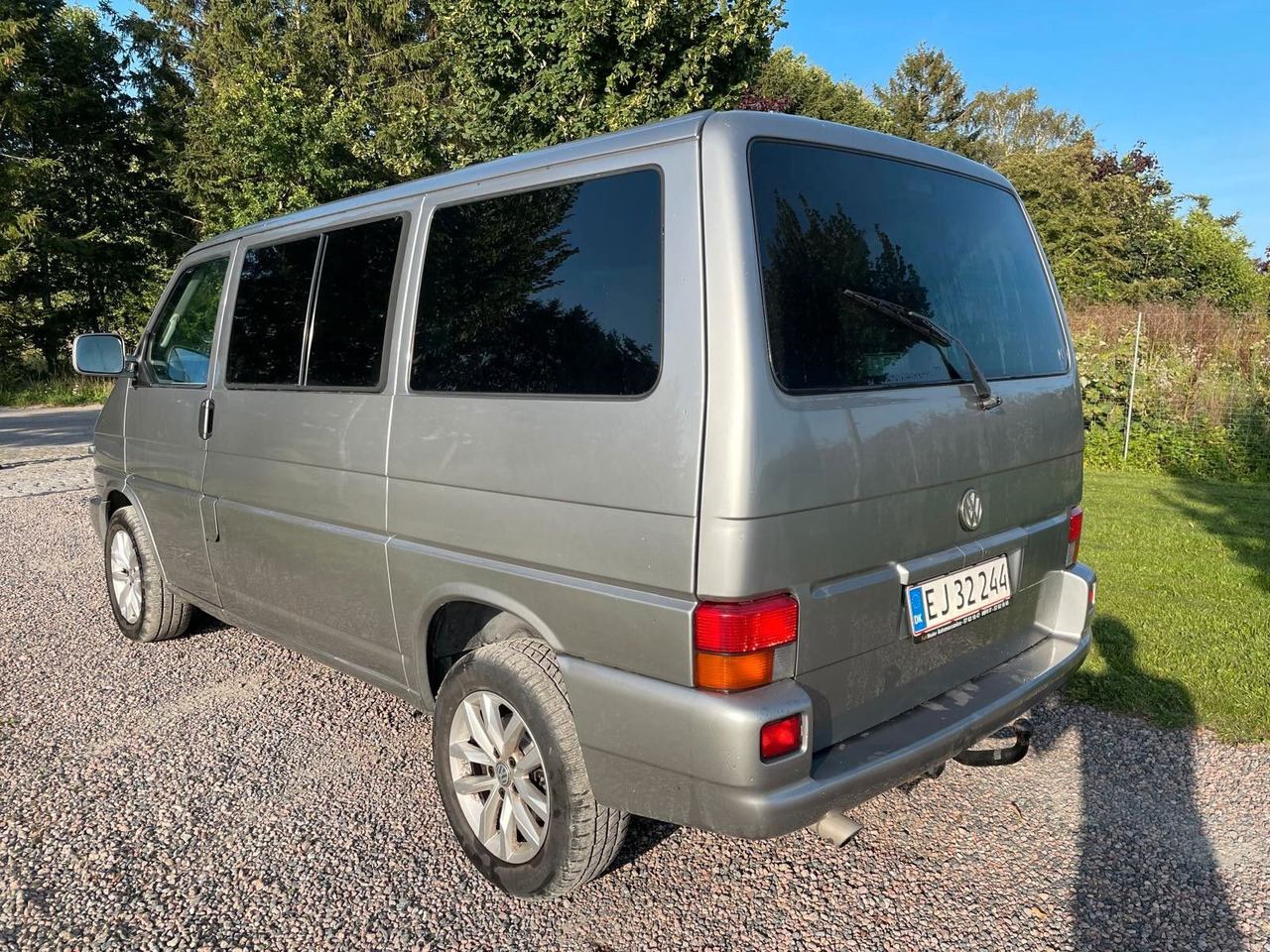 Volkswagen T4 Multivan Bus VR6 - Transport de personnes: photos 3 Volkswagen T4 Multivan Bus VR6 - Transport de personnes: photos 3