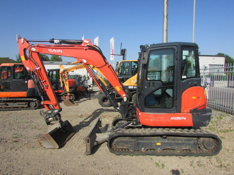 Kubota KX 057-4 HI Minibagger 37.500 EUR - Mini pelle: photos 1 Kubota KX 057-4 HI Minibagger 37.500 EUR - Mini pelle: photos 1