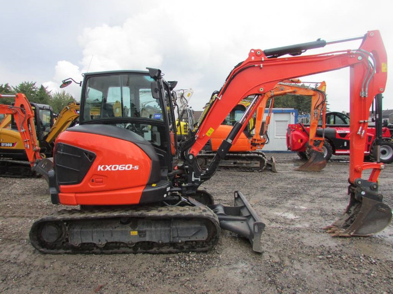Kubota KX 060-5 Minibagger 49.000 EUR - Mini pelle: photos 4 Kubota KX 060-5 Minibagger 49.000 EUR - Mini pelle: photos 4