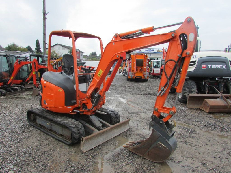 Kubota U 27-4 Canopy Minibagger 17.500 EUR - Mini pelle: photos 3 Kubota U 27-4 Canopy Minibagger 17.500 EUR - Mini pelle: photos 3