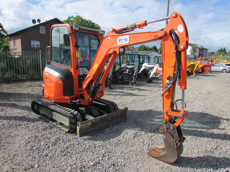 Kubota U 27-4 Minibagger 21.500 EUR - Mini pelle: photos 3 Kubota U 27-4 Minibagger 21.500 EUR - Mini pelle: photos 3