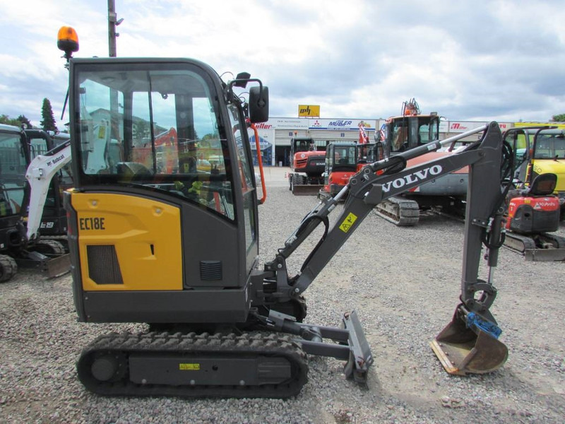 Volvo EC 18 E Minibagger 23.500 EUR - Mini pelle: photos 4 Volvo EC 18 E Minibagger 23.500 EUR - Mini pelle: photos 4
