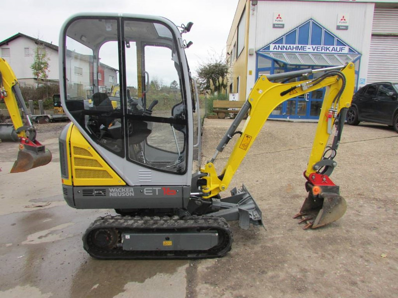 WACKER NEUSON ET 16 Minibagger 22.500 EUR hydr. Schnellwechsler - Mini pelle: photos 1 WACKER NEUSON ET 16 Minibagger 22.500 EUR hydr. Schnellwechsler - Mini pelle: photos 1