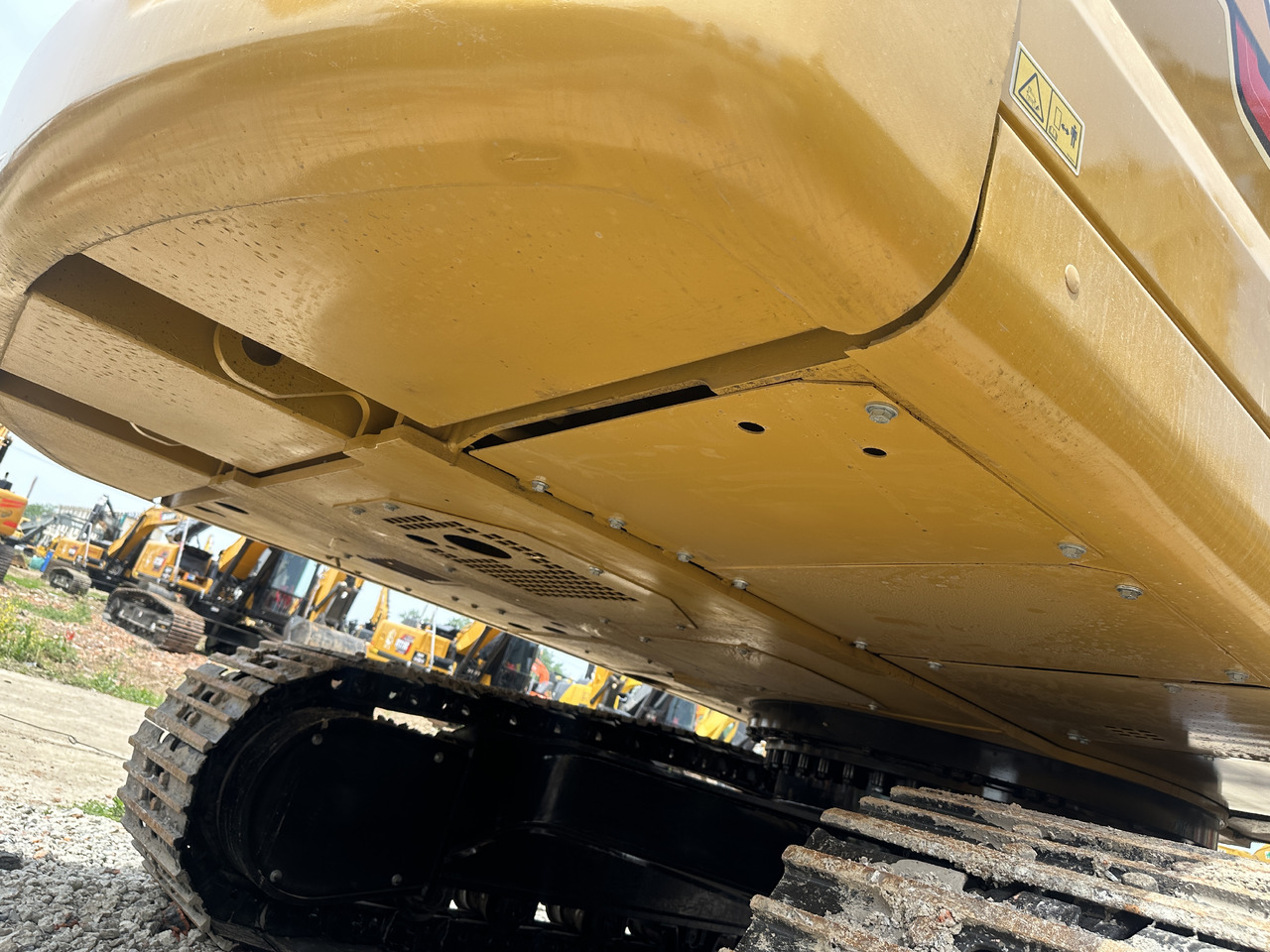 CATERPILLAR 330GC - Pelle sur chenille: photos 3 CATERPILLAR 330GC - Pelle sur chenille: photos 3