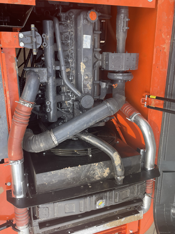 DOOSAN DX225LC-9C - Pelle sur chenille: photos 5 DOOSAN DX225LC-9C - Pelle sur chenille: photos 5