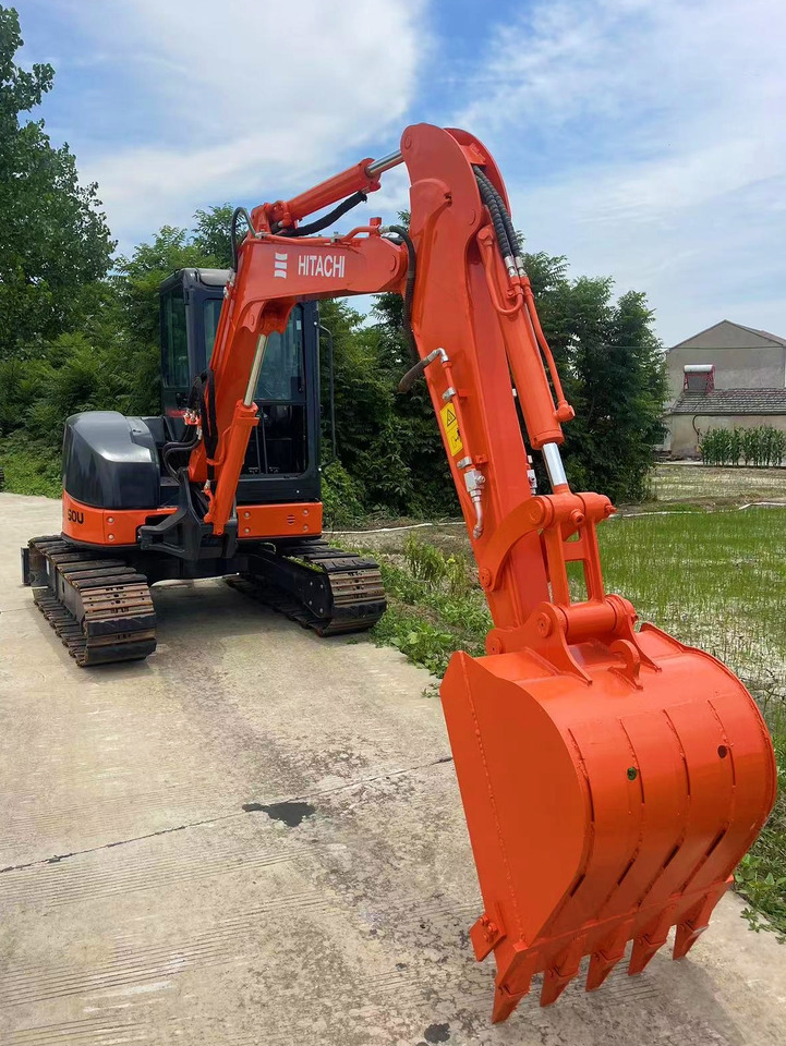HITACHI ZX50U-2 - Mini pelle: photos 5 HITACHI ZX50U-2 - Mini pelle: photos 5