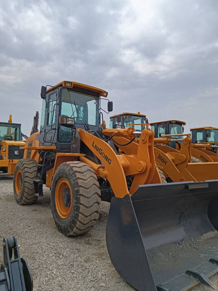 Liugong 835 - Chargeuse sur pneus: photos 5 Liugong 835 - Chargeuse sur pneus: photos 5