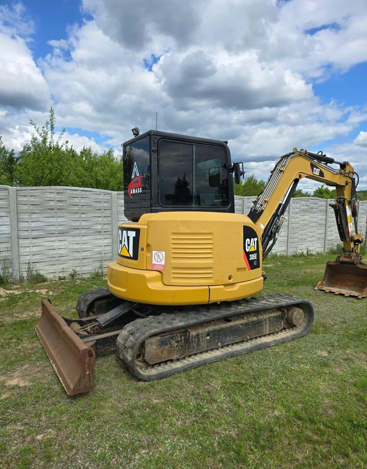 Caterpillar - Pelle sur chenille: photos 1 Caterpillar - Pelle sur chenille: photos 1