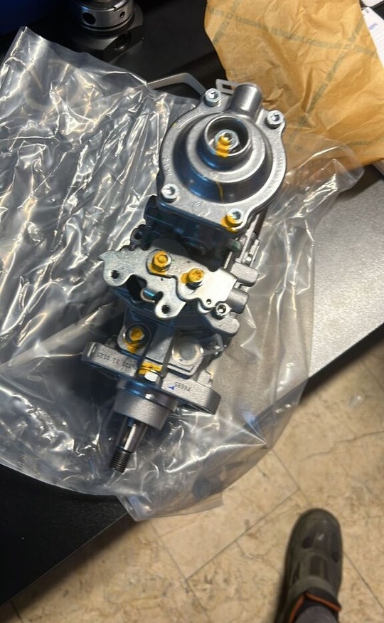 Bosch 2023 12.163 MAN 0460424150 Bosch Man - Pompe à carburant pour Camion: photos 4 Bosch 2023 12.163 MAN 0460424150 Bosch Man - Pompe à carburant pour Camion: photos 4