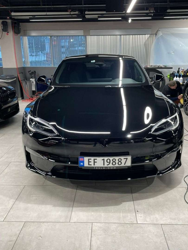 2022 Personbil Tesla Model S Plaid - Voiture: photos 3 2022 Personbil Tesla Model S Plaid - Voiture: photos 3
