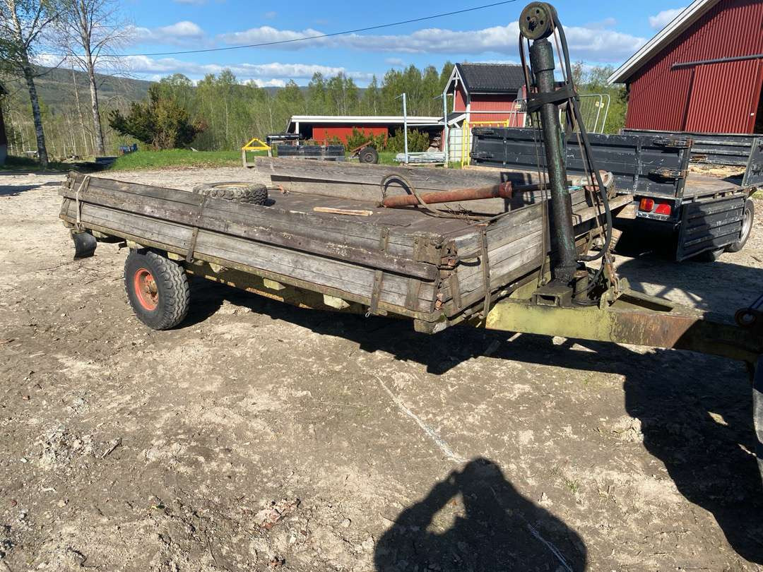 Traktorhenger Enkelt rep objekt med bra understell! - Machine agricole: photos 1 Traktorhenger Enkelt rep objekt med bra understell! - Machine agricole: photos 1
