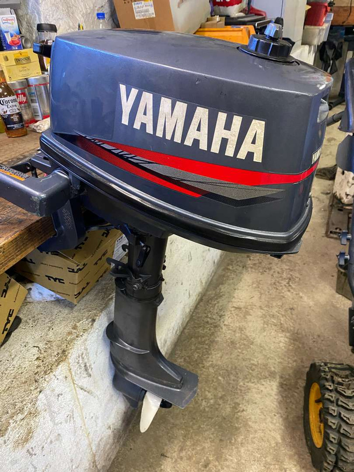 Yamaha 4 påhengsmotor KLAR TIL BRUK - Outil/ Équipement: photos 1 Yamaha 4 påhengsmotor KLAR TIL BRUK - Outil/ Équipement: photos 1