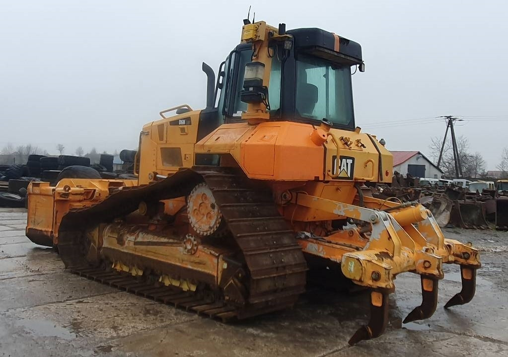 CAT D 6 N LGP - Bulldozer: photos 4 CAT D 6 N LGP - Bulldozer: photos 4
