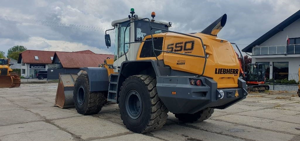 Liebherr L 550 - Chargeuse sur pneus: photos 2 Liebherr L 550 - Chargeuse sur pneus: photos 2