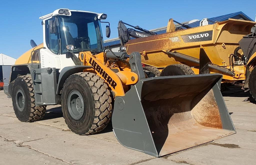 Liebherr L 550 - Chargeuse sur pneus: photos 4 Liebherr L 550 - Chargeuse sur pneus: photos 4