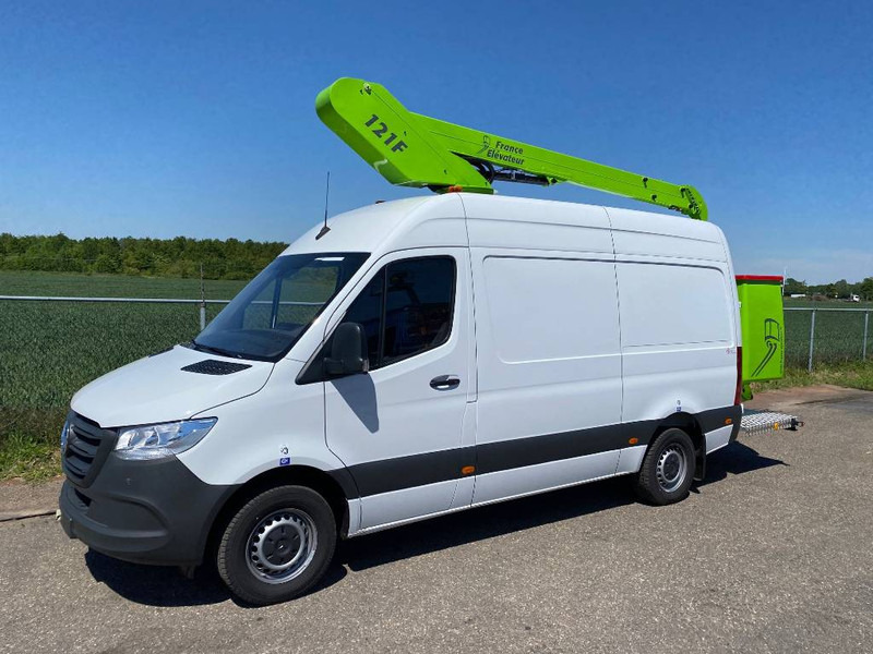 France Elevateur 121 F| HYBRID | PLATFORM BATTERY OPERATED - Camion avec nacelle: photos 4 France Elevateur 121 F| HYBRID | PLATFORM BATTERY OPERATED - Camion avec nacelle: photos 4
