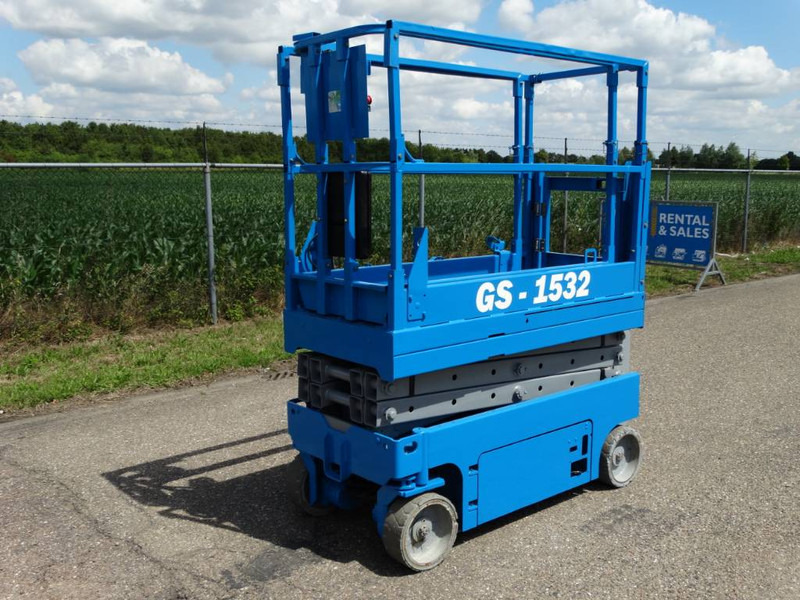 Genie GS 1532 - Nacelle ciseaux: photos 2 Genie GS 1532 - Nacelle ciseaux: photos 2