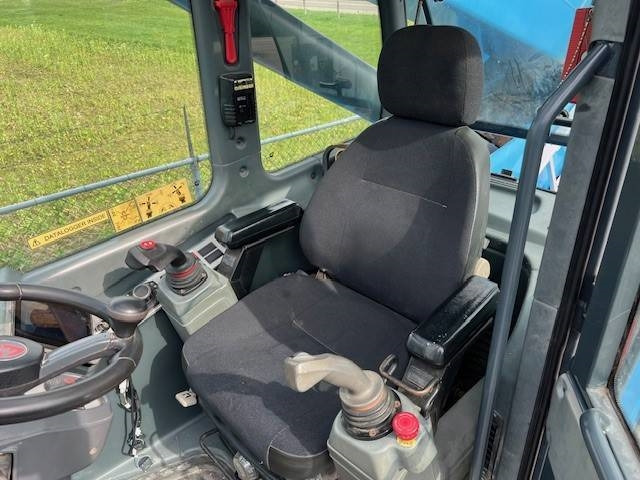 MAGNI RTH 5.30 | 2016 — crédit-bail MAGNI RTH 5.30 | 2016: photos 7 MAGNI RTH 5.30 | 2016 — crédit-bail MAGNI RTH 5.30 | 2016: photos 7