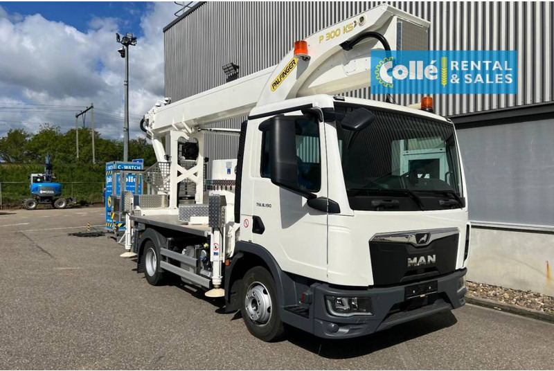 Palfinger P 300 KS | 2023 - Camion avec nacelle: photos 1 Palfinger P 300 KS | 2023 - Camion avec nacelle: photos 1