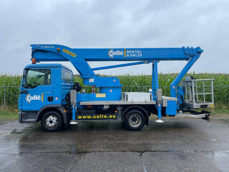 Palfinger P 300 KS | P300KS | 7.500KG! - Camion avec nacelle: photos 1 Palfinger P 300 KS | P300KS | 7.500KG! - Camion avec nacelle: photos 1