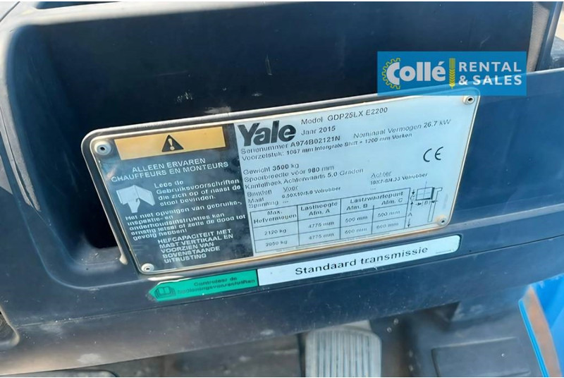 Chariot élévateur diesel Yale GDP25 | 2015: photos 11
