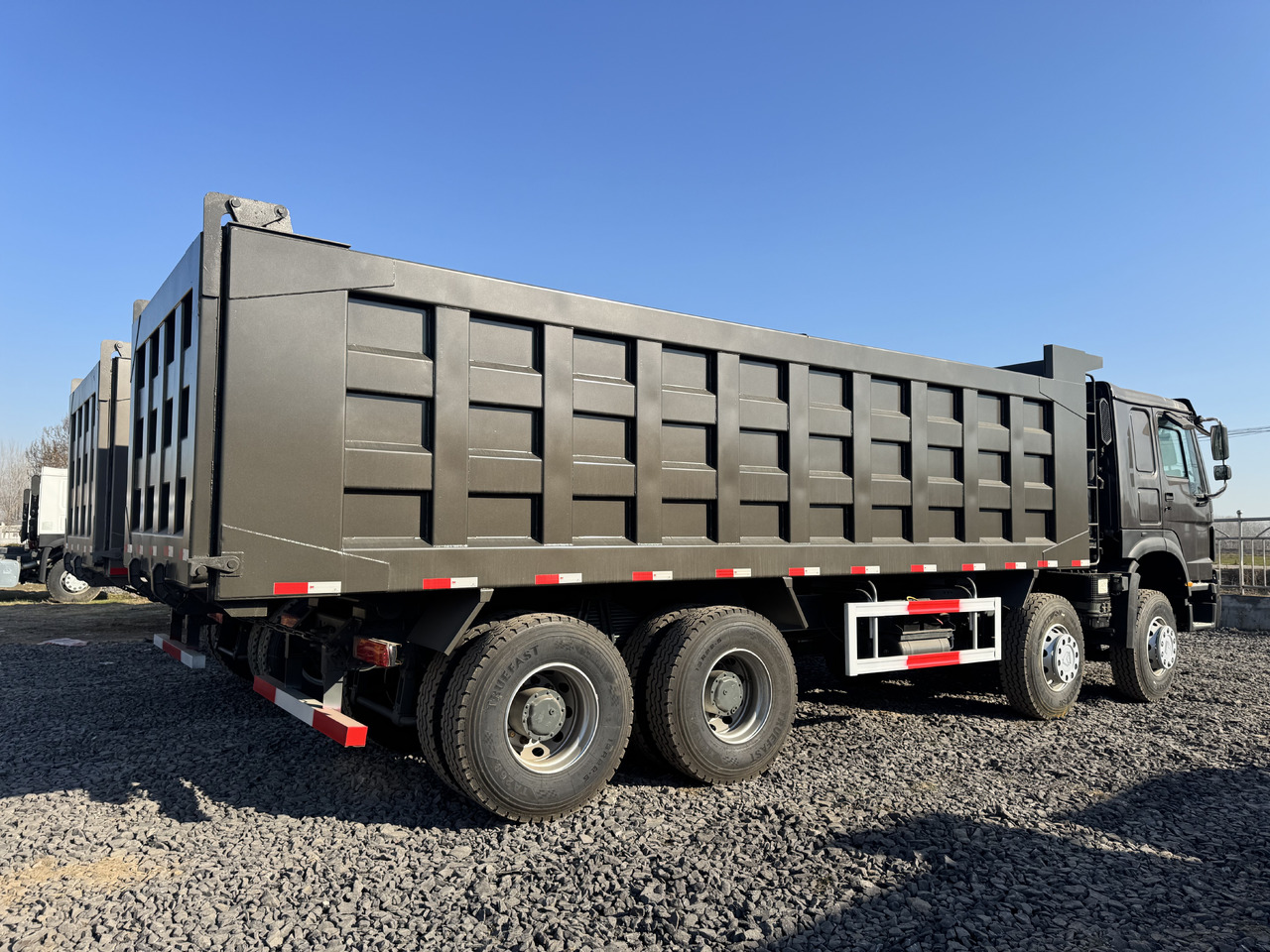 HOWO - Camion benne: photos 4 HOWO - Camion benne: photos 4