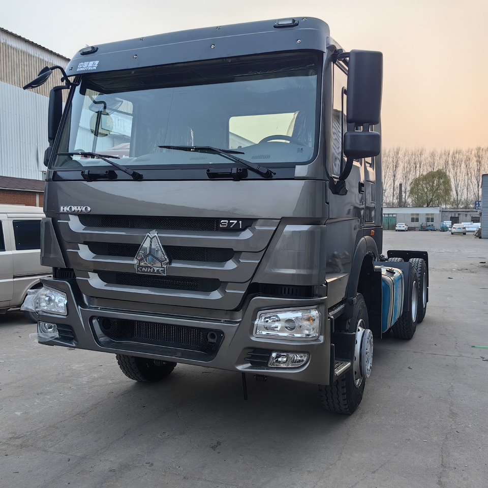 SINOTRUCK HOWO - Tracteur routier: photos 1 SINOTRUCK HOWO - Tracteur routier: photos 1