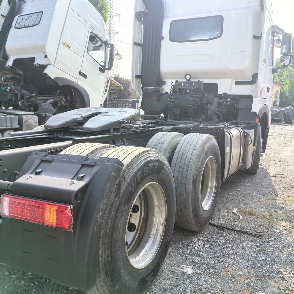 SINOTRUCK HOWO - Tracteur routier: photos 5 SINOTRUCK HOWO - Tracteur routier: photos 5