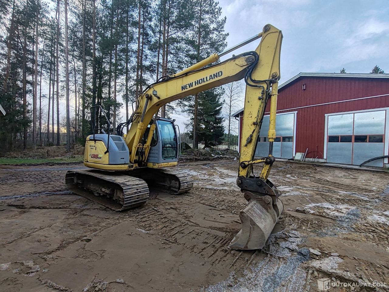 New Holland-Kobelco E135SR kaivinkone, 2006, Pedersöre - Autre matériel: photos 1 New Holland-Kobelco E135SR kaivinkone, 2006, Pedersöre - Autre matériel: photos 1