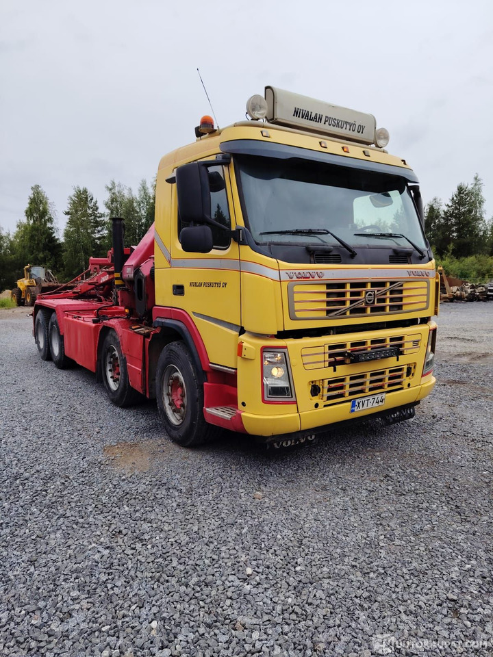 Volvo FM 12, 2005 + Hiab nosturi, Alavus - Camion: photos 2 Volvo FM 12, 2005 + Hiab nosturi, Alavus - Camion: photos 2