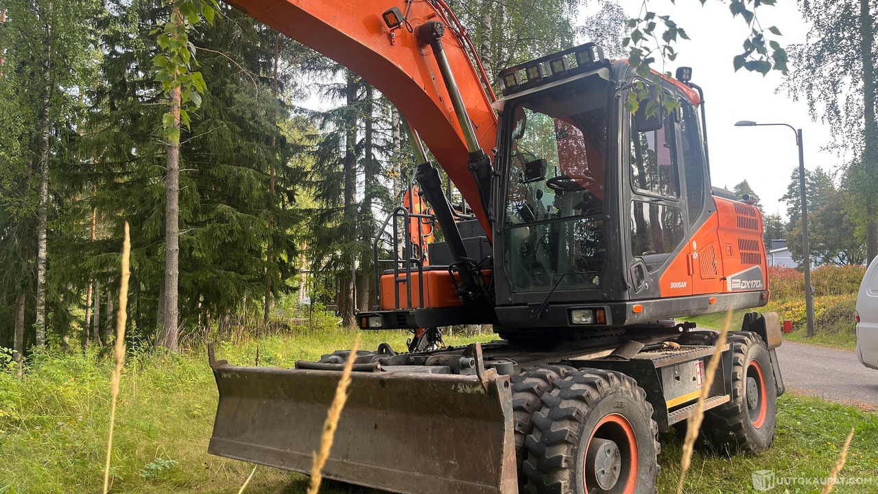 Doosan DX170, 2017, Varkaus - Pelle sur pneus: photos 1 Doosan DX170, 2017, Varkaus - Pelle sur pneus: photos 1