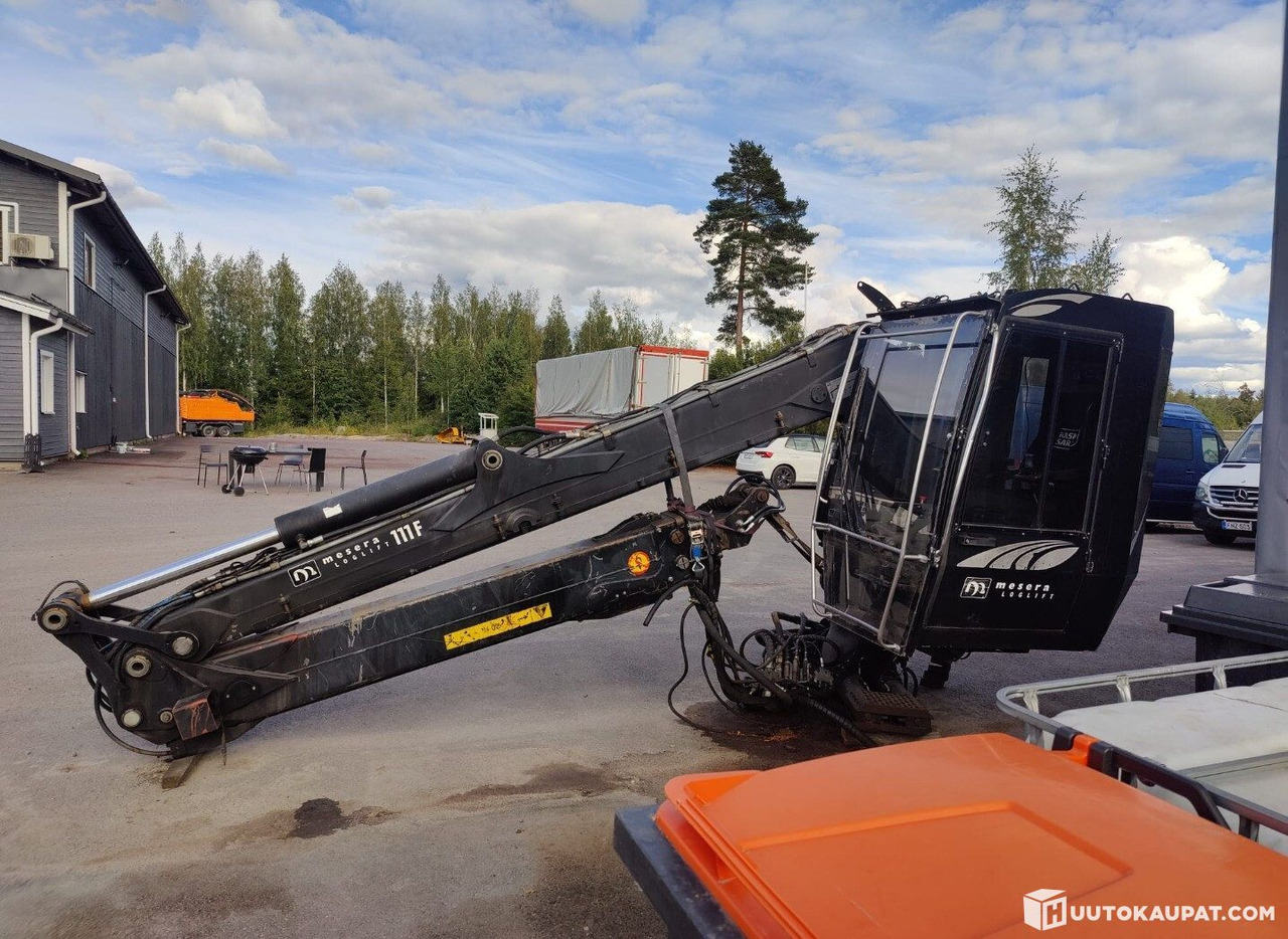Loglift Mesera / Loglift F111FT Electrically operated log loader crane, 2011, 9,000 h, Hämeenlinna - Grue auxiliaire: photos 1 Loglift Mesera / Loglift F111FT Electrically operated log loader crane, 2011, 9,000 h, Hämeenlinna - Grue auxiliaire: photos 1