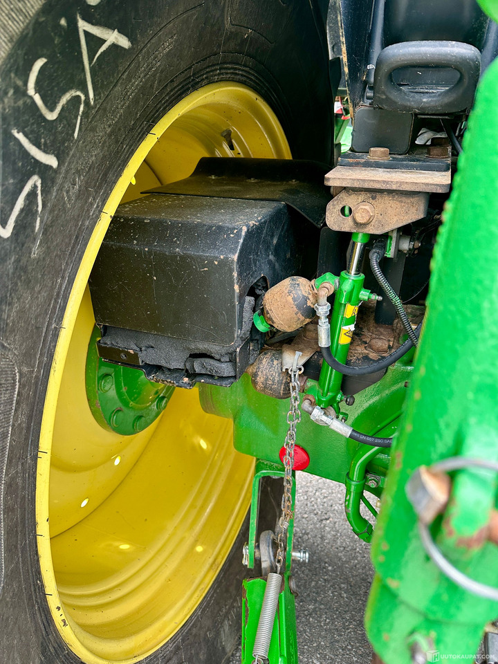 Machine agricole John Deere 6210 R AutoPower, 2013, 6.8 l, 11 400 h KATSO VARUSTEET!, Lempäälä: photos 11