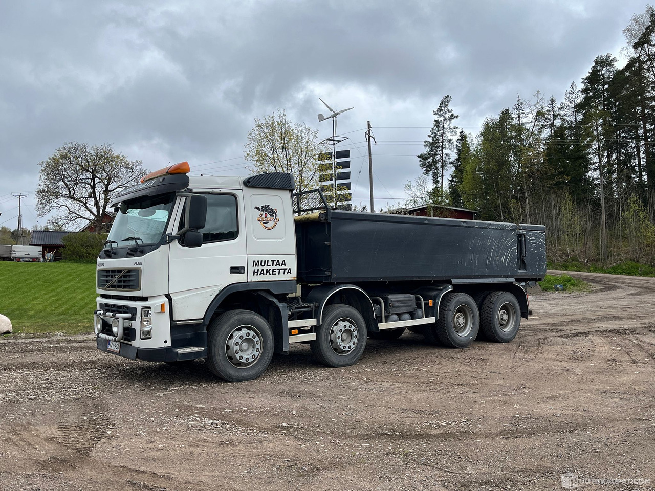 Volvo FM12, maansiirtokuorma-auto kipillä, 8X4, 2005, Vihti - Camion benne: photos 1 Volvo FM12, maansiirtokuorma-auto kipillä, 8X4, 2005, Vihti - Camion benne: photos 1