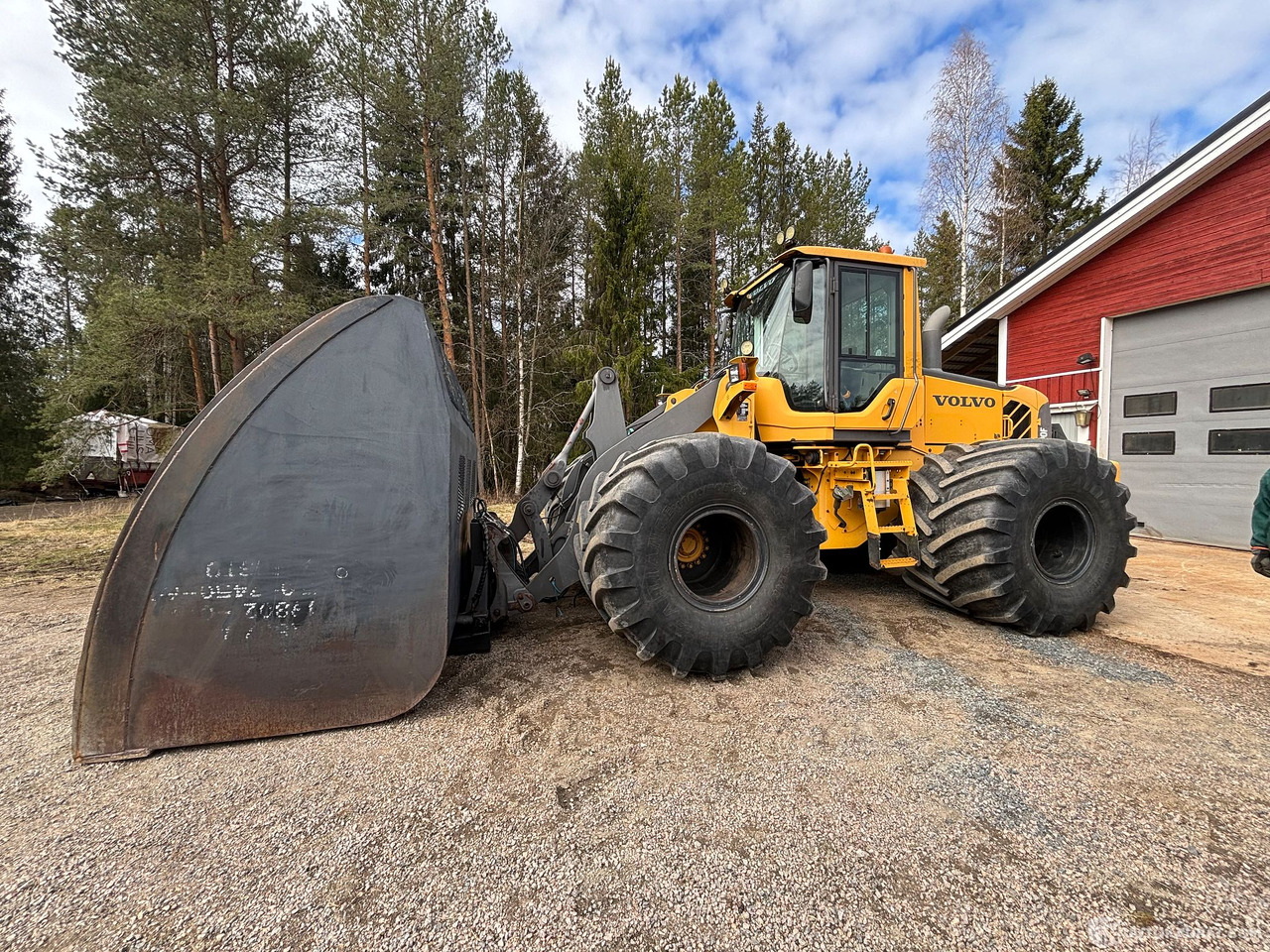 Volvo L90F, 2007 "MONSTER", Kalajoki - Chargeuse sur pneus: photos 1 Volvo L90F, 2007 "MONSTER", Kalajoki - Chargeuse sur pneus: photos 1
