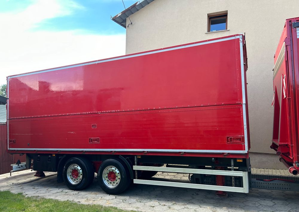 DAF XF 510 NAPOJÓWKA z Niemiec Retarder TOP ALUFELGI / FULL OPCJA / super space 106.510 106.460 480 530 najlepszy motor 6x2 26.510 26.460 - Camion à rideaux coulissants: photos 4 DAF XF 510 NAPOJÓWKA z Niemiec Retarder TOP ALUFELGI / FULL OPCJA / super space 106.510 106.460 480 530 najlepszy motor 6x2 26.510 26.460 - Camion à rideaux coulissants: photos 4