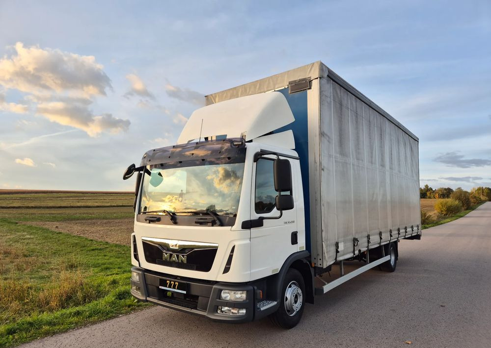 MAN TGL 12.250 6.2m 7.6m HAK AUTOMAT KLIMA 12000kg ESP EURO 6 mega / TOP STAN / okazja nauka jazdy MOŻLIWOŚĆ DOSTOSOWANIA elka - Camion à rideaux coulissants: photos 1 MAN TGL 12.250 6.2m 7.6m HAK AUTOMAT KLIMA 12000kg ESP EURO 6 mega / TOP STAN / okazja nauka jazdy MOŻLIWOŚĆ DOSTOSOWANIA elka - Camion à rideaux coulissants: photos 1